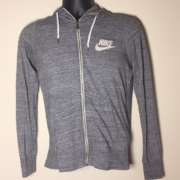 nike kangaroo jacket